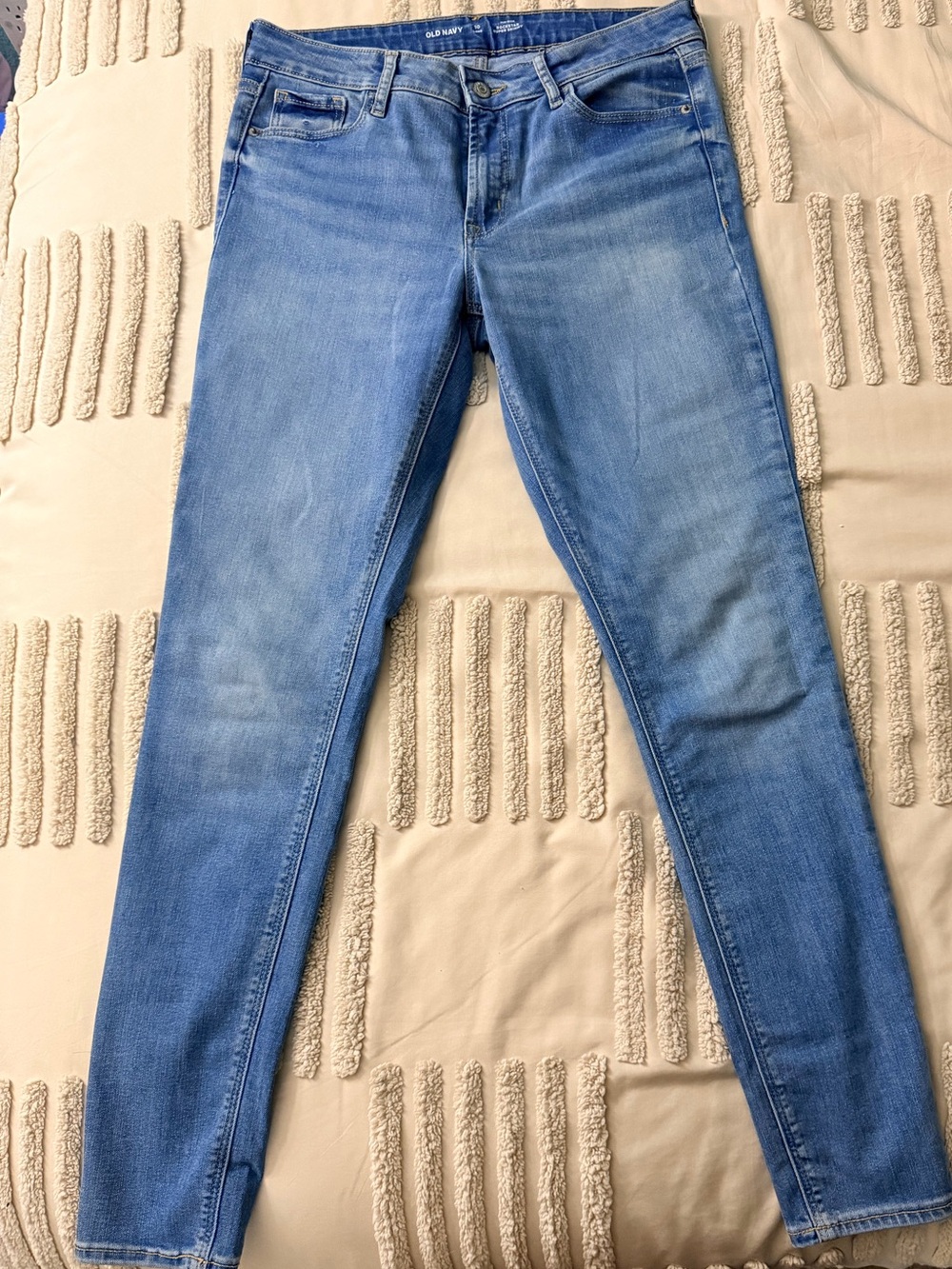 Old Navy Women’s Light Blue Skinny Jeans